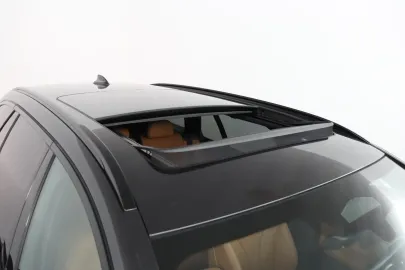 Car image 49