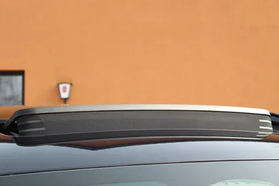 Car image 45