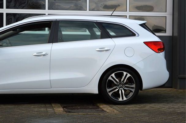 Kia Ceed 1.6 GDI SW 99 kW image number 7