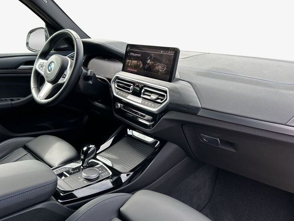 BMW X3 xDrive 210 kW image number 17