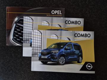 Car image 24