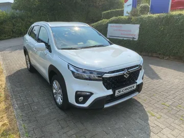 Car image 2