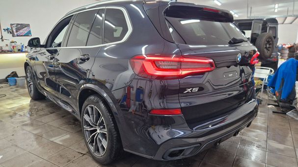 BMW X5 xDrive 195 kW image number 4