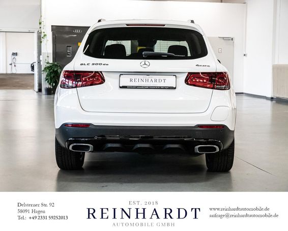 Mercedes-Benz GLC 300 de 225 kW image number 6