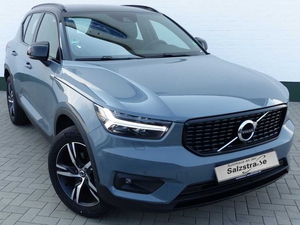 Volvo XC40 T3 Geartronic 120 kW image number 2