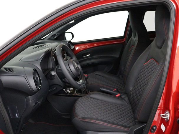 Toyota Aygo X 1.0 VVT-i 53 kW image number 19