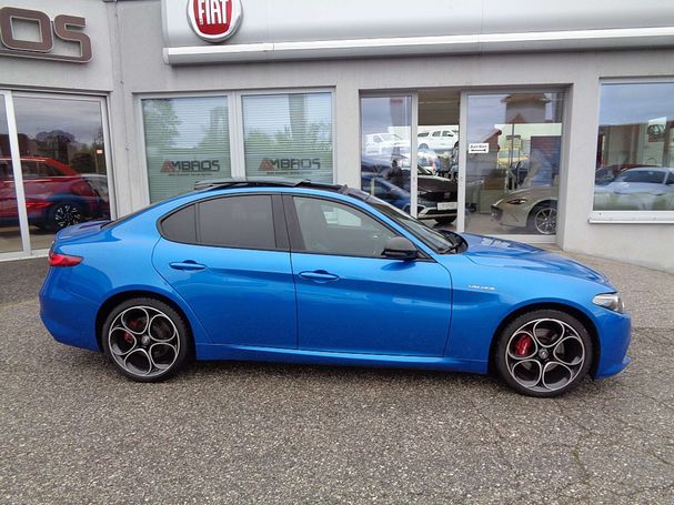 Alfa Romeo Giulia 2.0 Veloce 206 kW image number 2