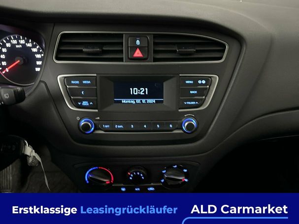 Hyundai i20 1.2 Select 55 kW image number 12