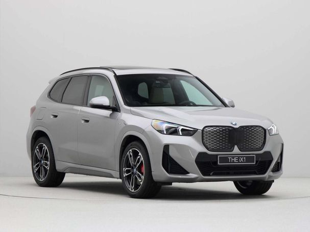 BMW iX1 eDrive20 150 kW image number 6