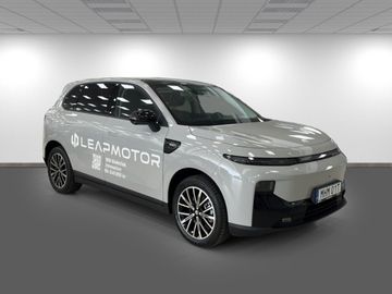 Car image 3