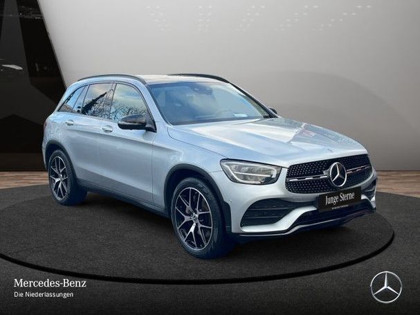 Mercedes-Benz GLC 300 de 225 kW image number 3