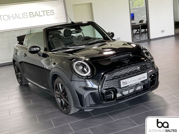 Mini Cooper S Cabrio JCW Trim 131 kW image number 2