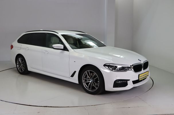 BMW 520d Touring xDrive 140 kW image number 2