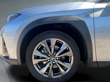 Car image 20