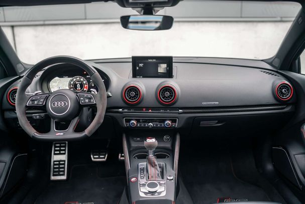 Audi RS3 2.5 TFSI quattro 294 kW image number 11