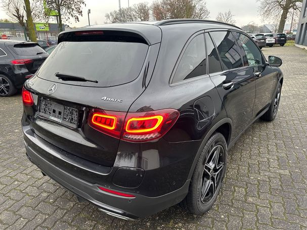 Mercedes-Benz GLC 300 de 225 kW image number 3