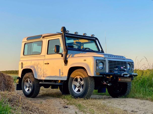 Land Rover Defender 2.2 90 kW image number 2