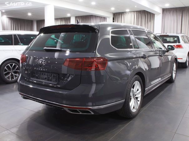 Volkswagen Passat Variant 2.0 TDI R-Line DSG 110 kW image number 3