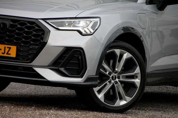 Audi Q3 45 TFSIe S-line Sportback 180 kW image number 5