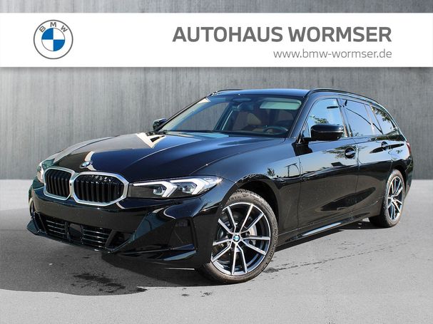 BMW 330i Touring xDrive 180 kW image number 1