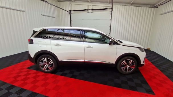 Peugeot 5008 Hybrid 136 Pack 100 kW image number 2