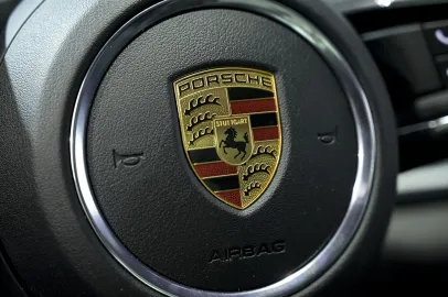 Car image 39