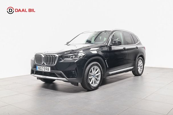 BMW X3 xDrive30e 216 kW image number 1