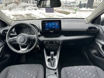Car image 5