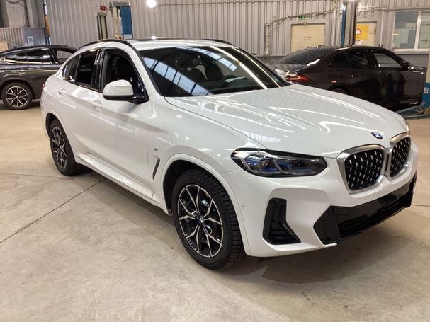 BMW X4 xDrive30i M Sport 185 kW image number 3