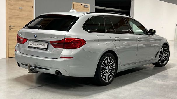 BMW 520d Touring xDrive Sport Line 140 kW image number 14