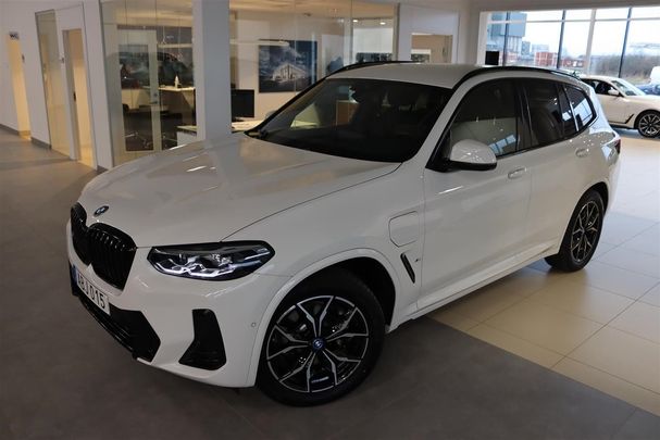 BMW X3 xDrive30e 215 kW image number 5