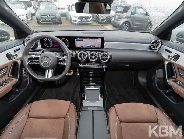 Mercedes-Benz CLA 200 Shooting Brake 120 kW image number 11