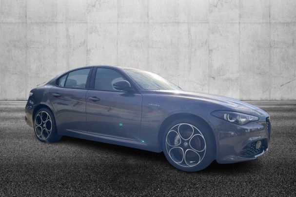 Alfa Romeo Giulia 2.0 Turbo Veloce 206 kW image number 3