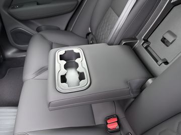 Car image 46