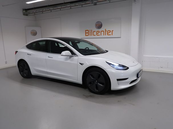 Tesla Model 3 Standard Range Plus 190 kW image number 4