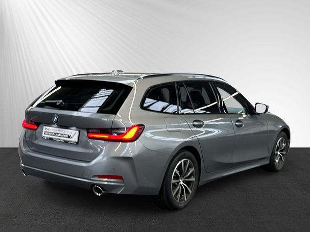 BMW 330i Touring xDrive 180 kW image number 3