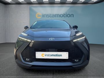 Car image 2