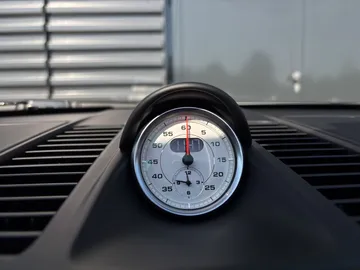 Car image 31