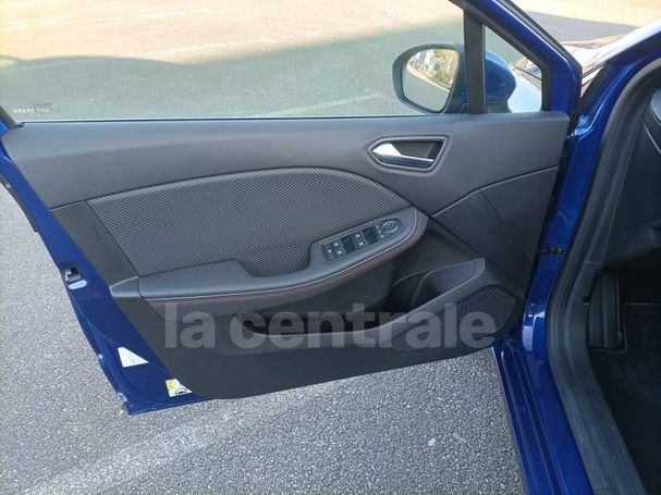 Renault Clio TCe 140 103 kW image number 17