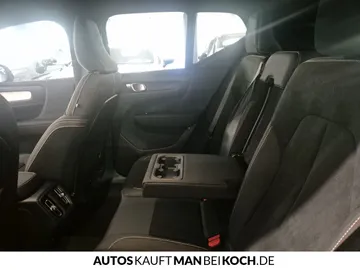 Car image 35