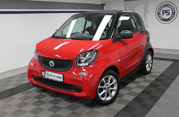 Smart ForTwo coupe 52 kW image number 1