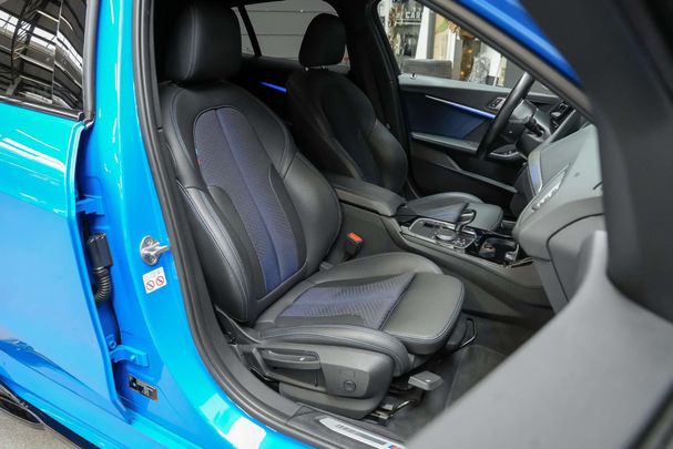 BMW 118i 103 kW image number 27