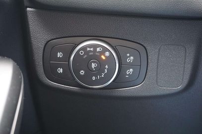 Car image 36