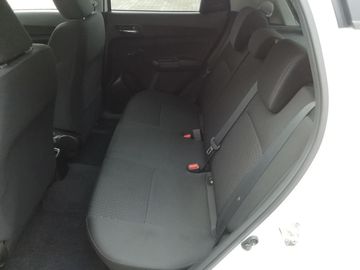 Car image 24