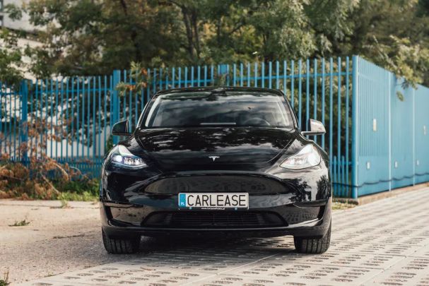 Tesla Model Y 255 kW image number 4