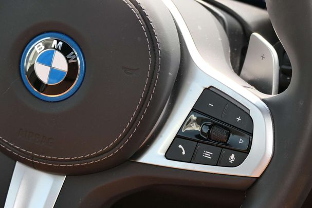 BMW X5 50e xDrive 360 kW image number 23