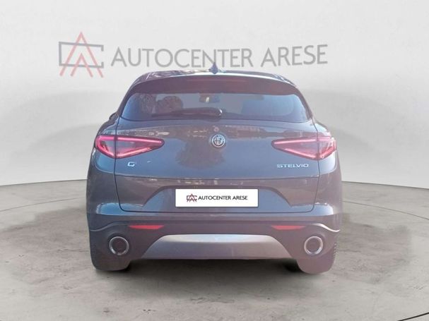 Alfa Romeo Stelvio 2.2 Diesel AT8 Q4 140 kW image number 4