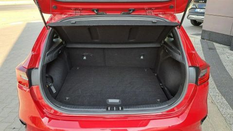 Car image 33