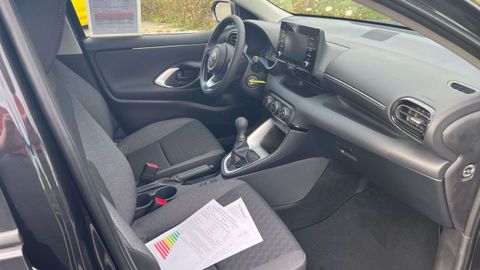 Car image 6