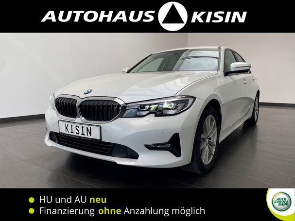 BMW 320d xDrive Advantage 140 kW image number 1